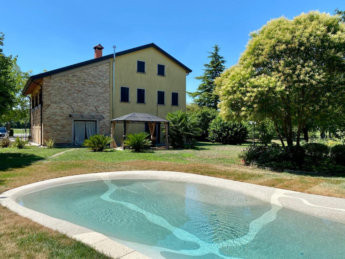 Al Vecchio Fienile Bed and Breakfast San Michele al Tagliamento Eksteriør billede