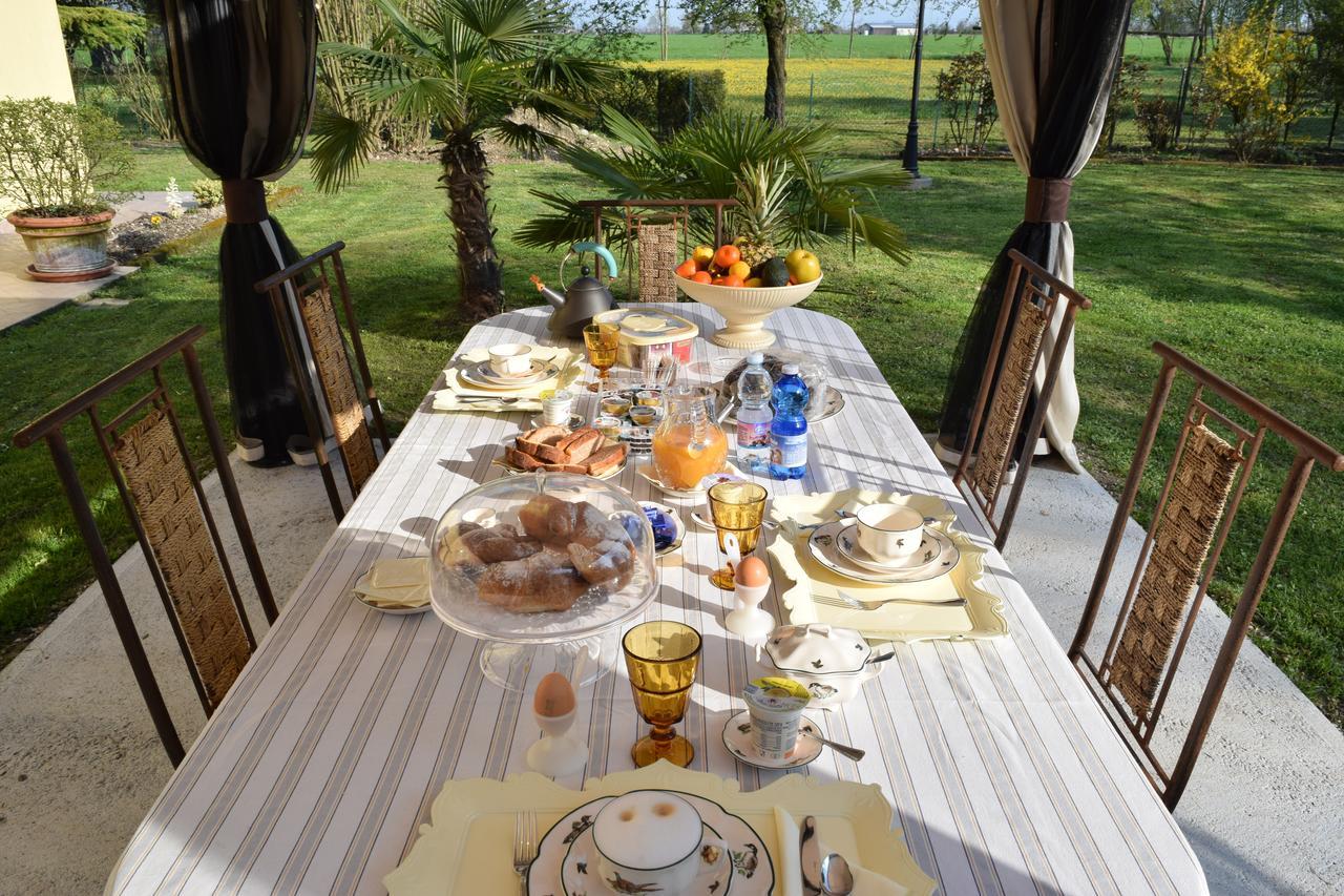 Al Vecchio Fienile Bed and Breakfast San Michele al Tagliamento Eksteriør billede