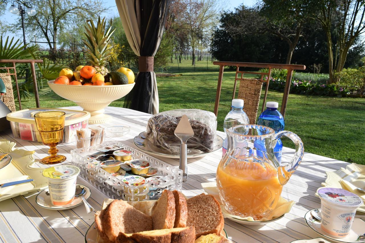 Al Vecchio Fienile Bed and Breakfast San Michele al Tagliamento Eksteriør billede