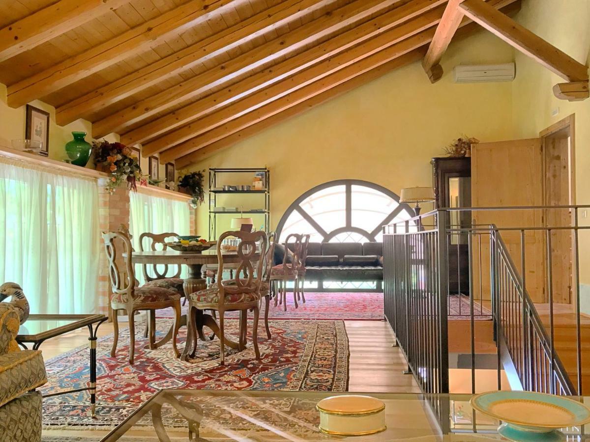 Al Vecchio Fienile Bed and Breakfast San Michele al Tagliamento Eksteriør billede