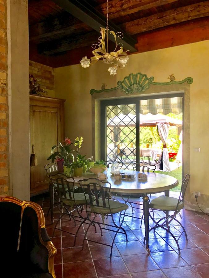 Al Vecchio Fienile Bed and Breakfast San Michele al Tagliamento Eksteriør billede